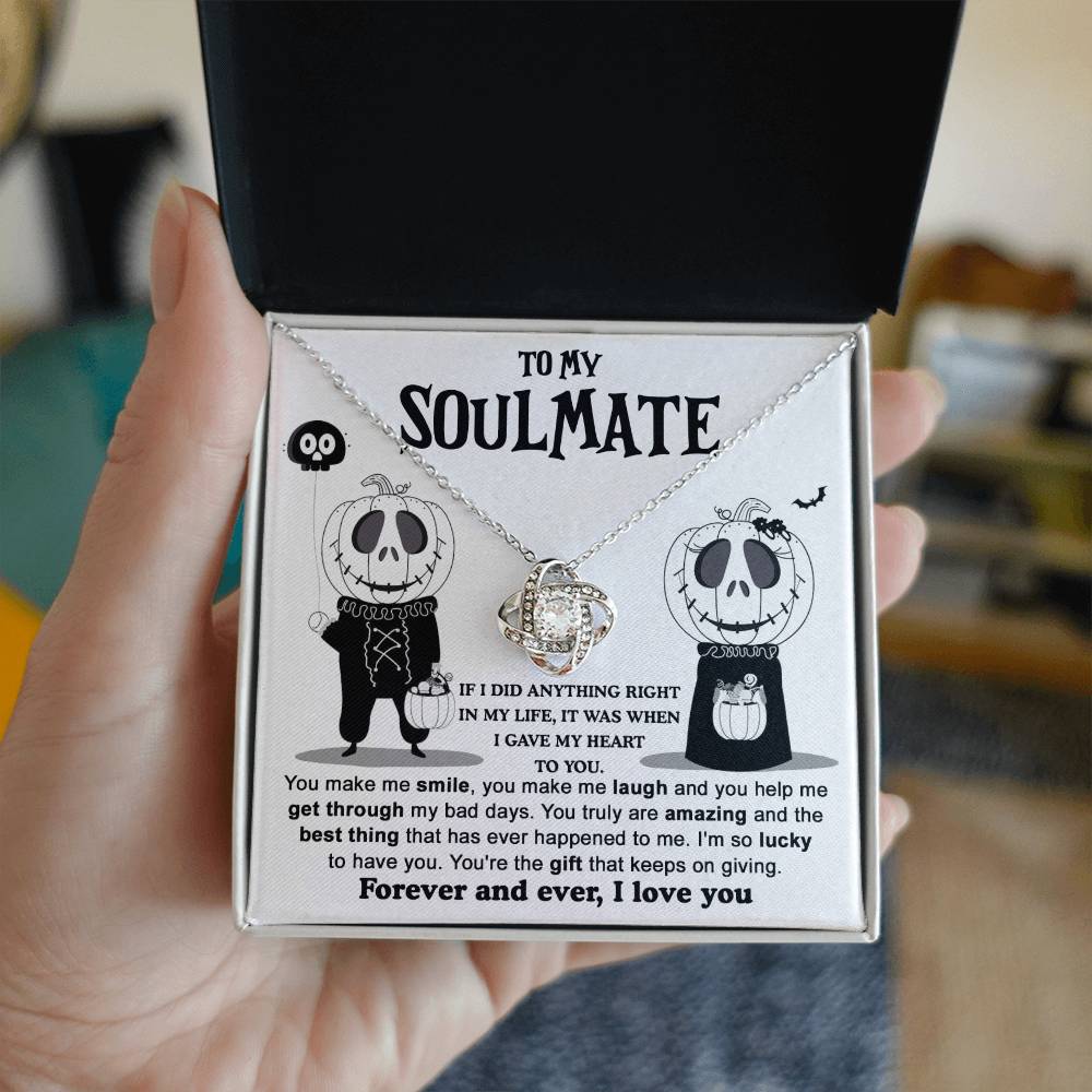 Soulmate-Best Thing - Love Knot Necklace
