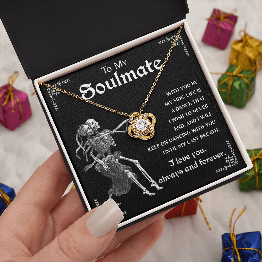 Soulmate-Keep On Dancing- Love Knot Necklace