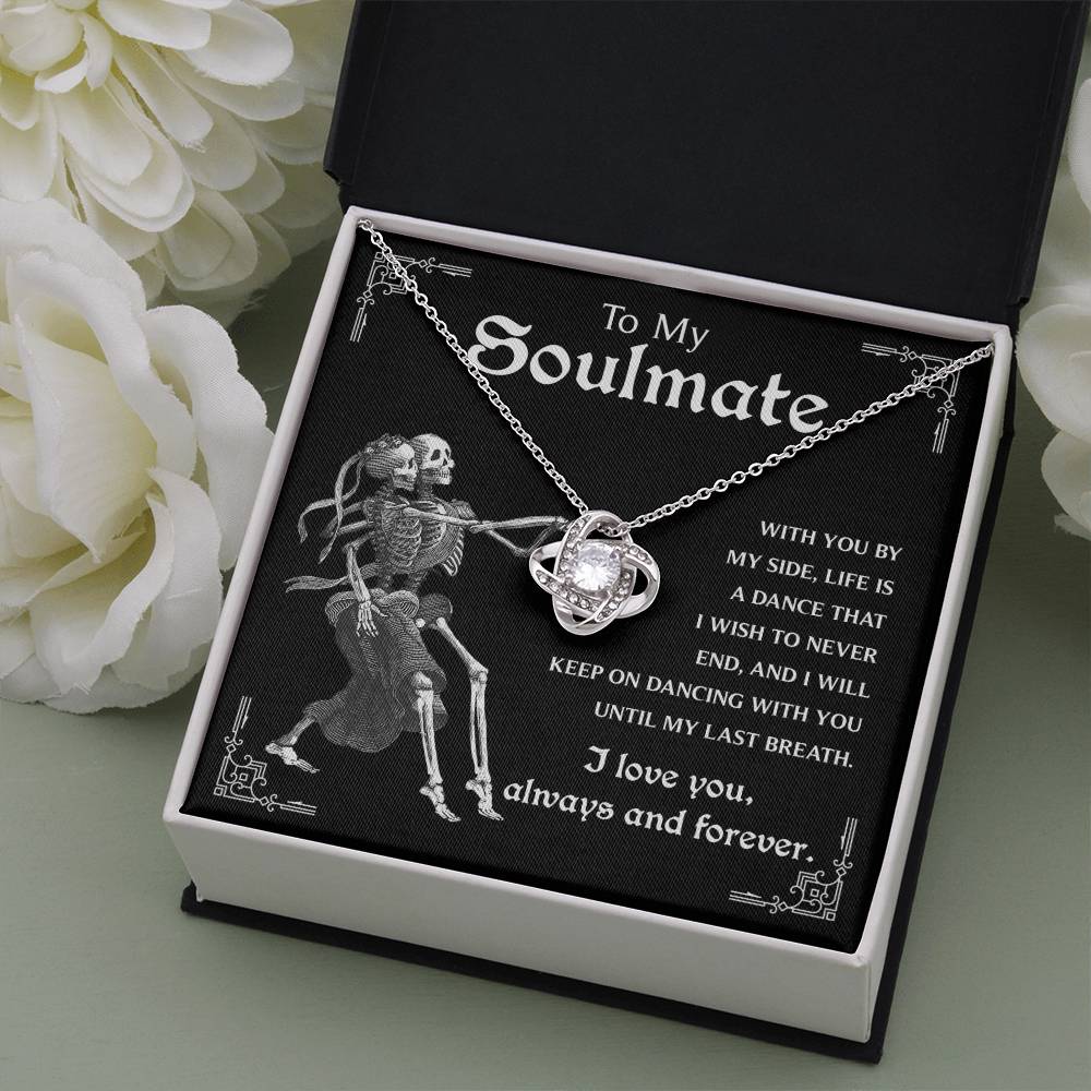 Soulmate-Keep On Dancing- Love Knot Necklace