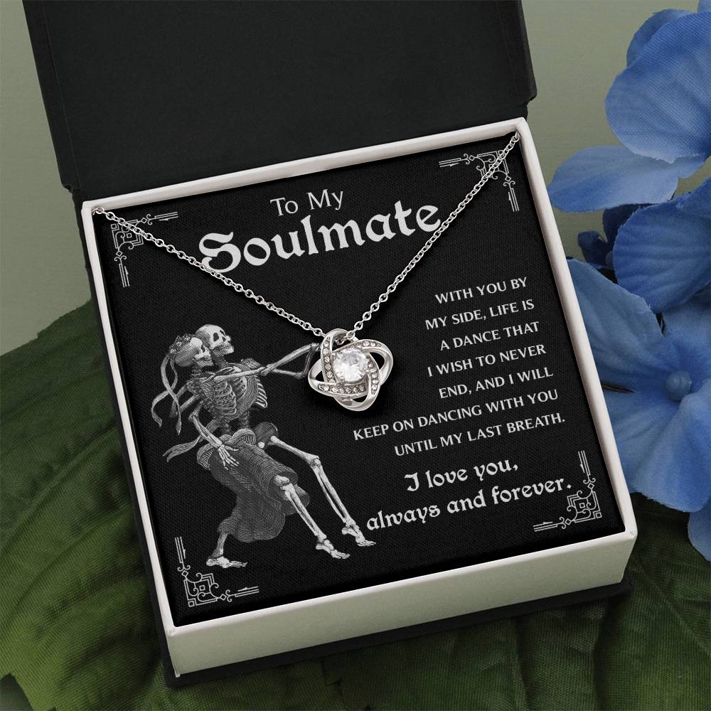 Soulmate-Keep On Dancing- Love Knot Necklace