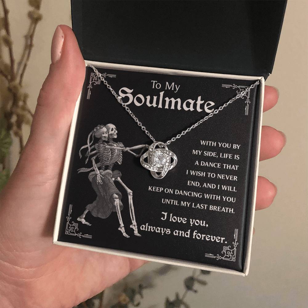 Soulmate-Keep On Dancing- Love Knot Necklace