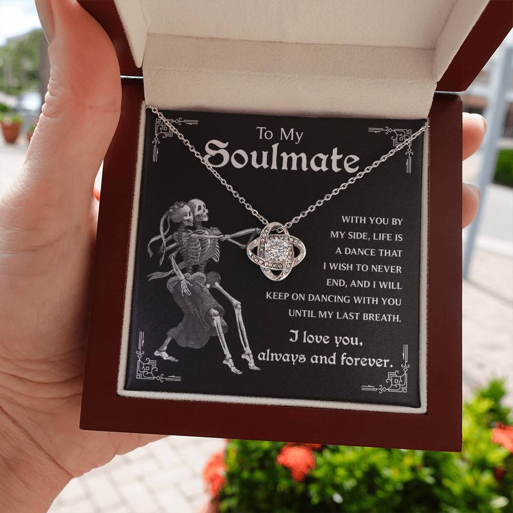 Soulmate-Keep On Dancing- Love Knot Necklace