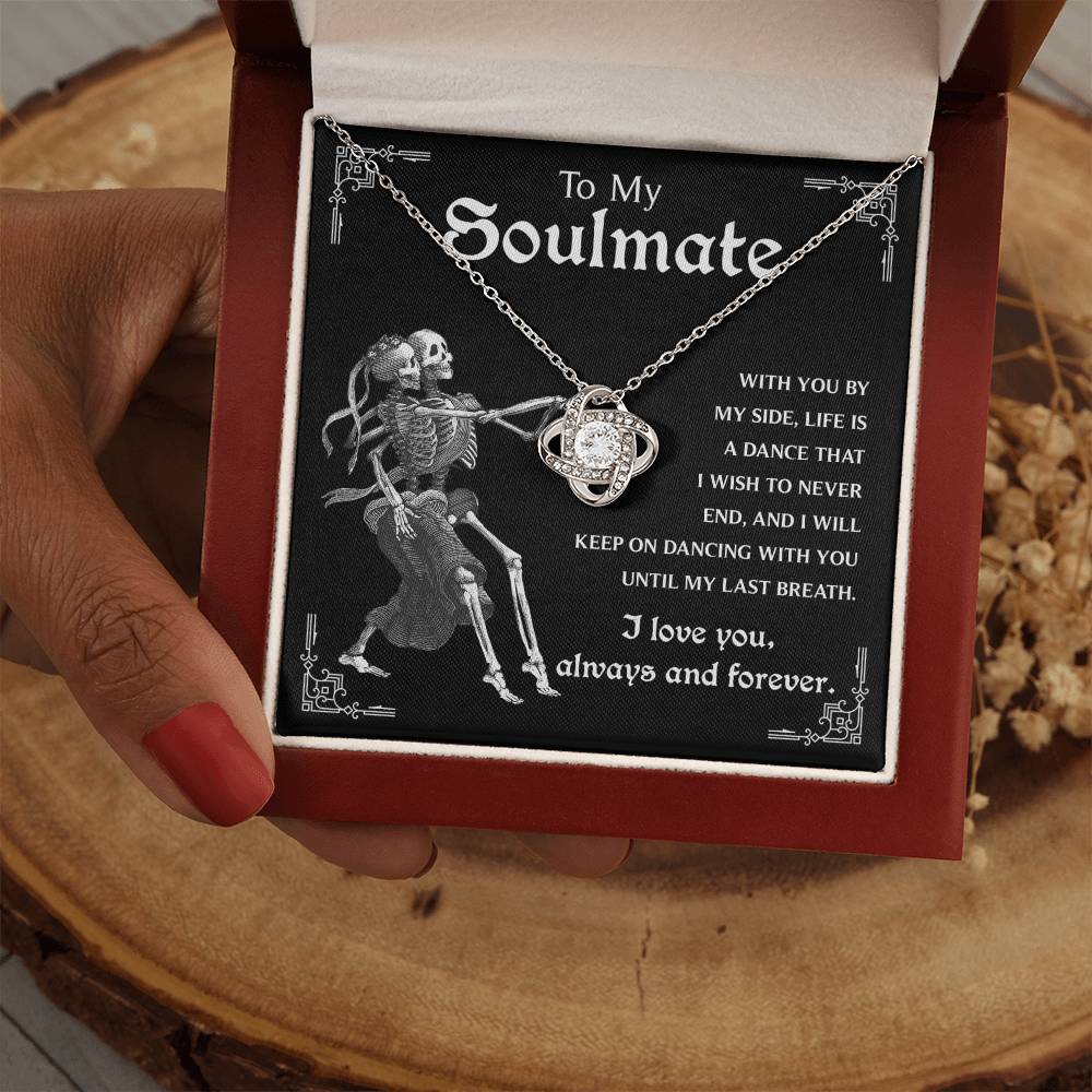 Soulmate-Keep On Dancing- Love Knot Necklace